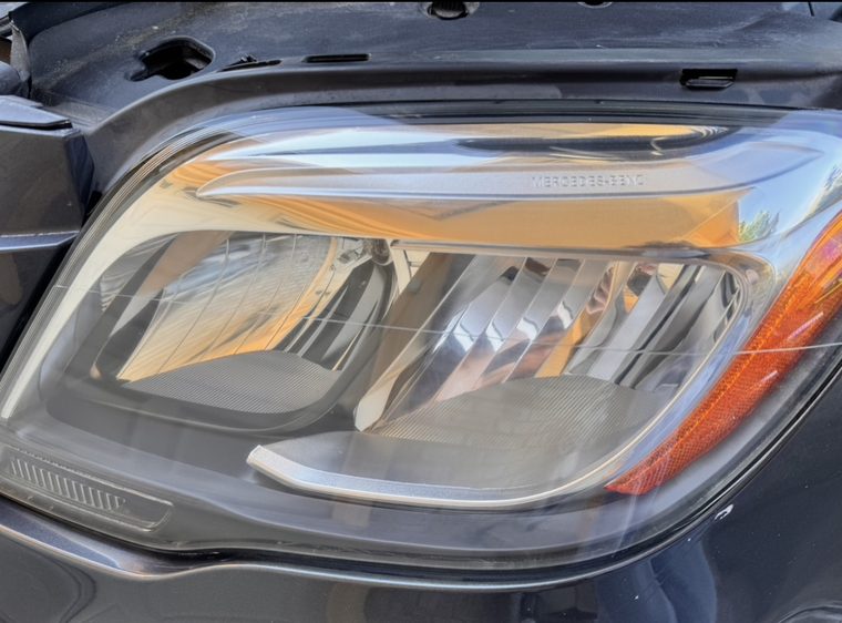 The same GLK lens clear with lettering legible